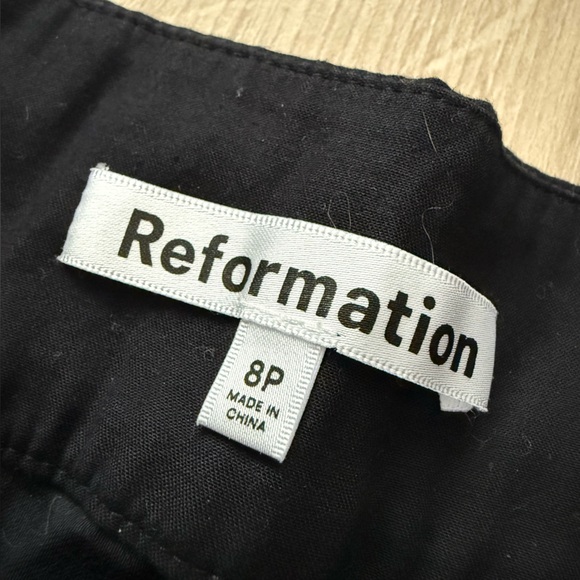 Reformation Organic Cotton High Waisted Wide Leg Pants in Black Women’s Size 8P - Picture 7 of 12
